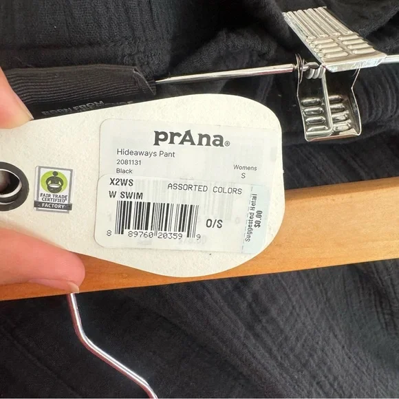 Prana Hideaway Pants in Black Beach Swim Cover - Picture 6 of 11